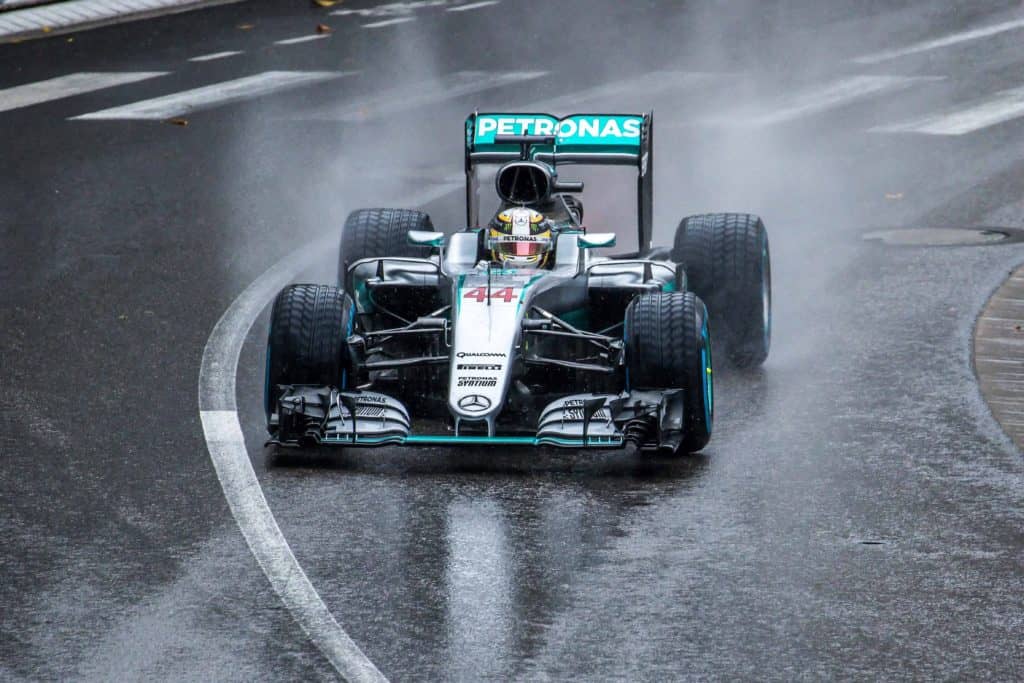 Via-https://en.wikipedia.org/wiki/Mercedes-Benz_in_Formula_One
