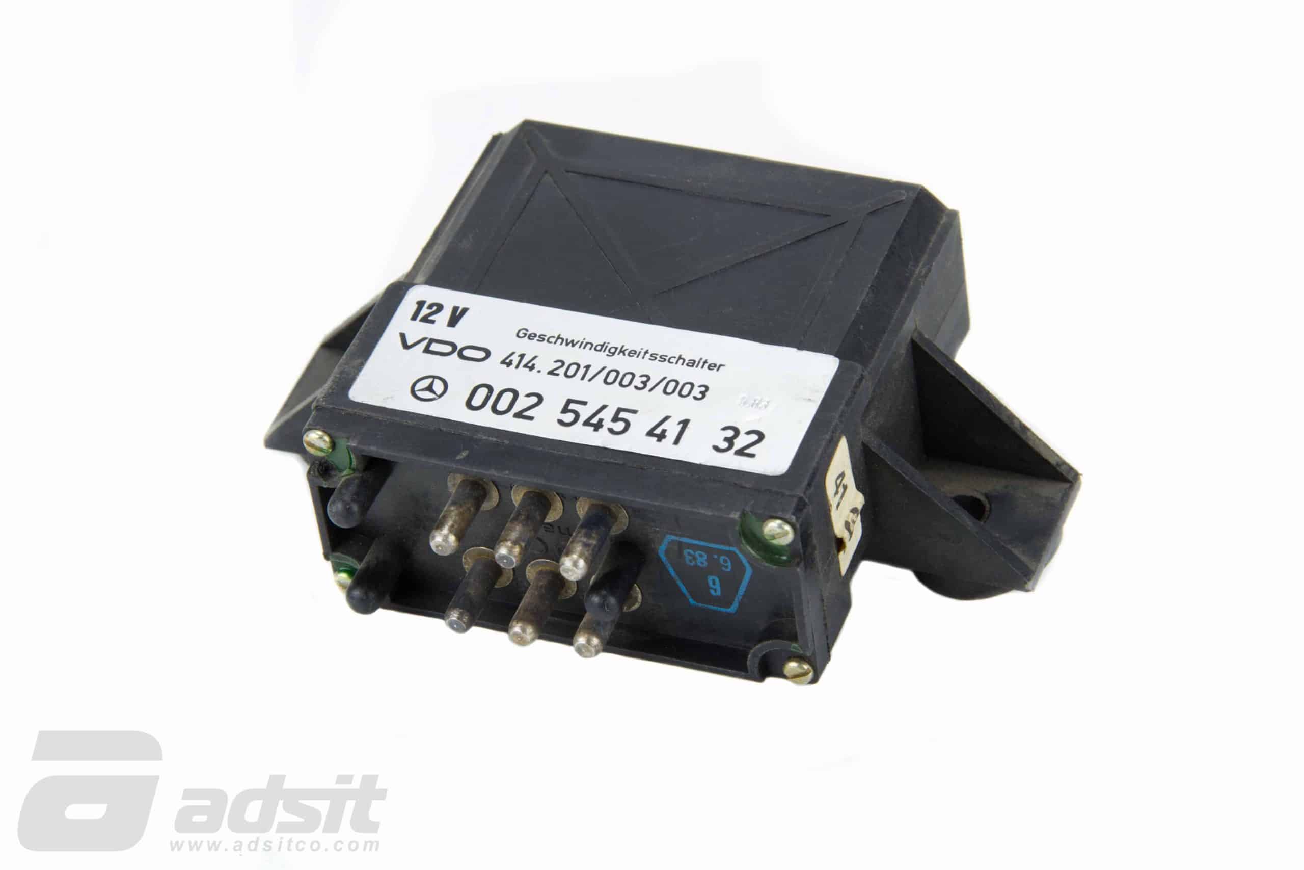 RELAY SPEED SWITCH FOR TRANSMISSION