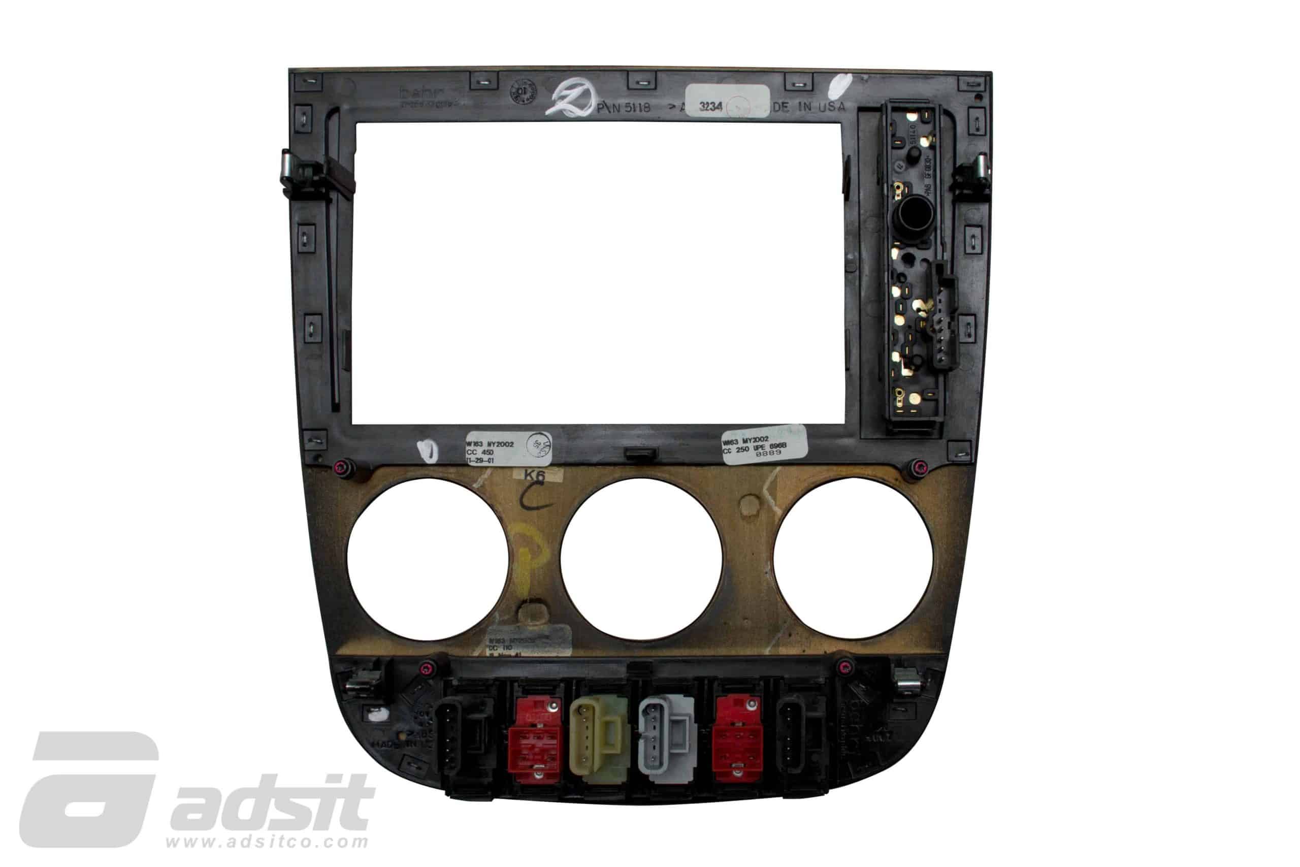 INSTRUMENT PANEL COVER