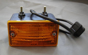 SIGNAL LIGHT ASSEMBLY – RIGHT